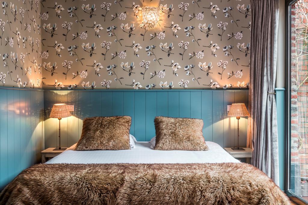 Main Street Hotel Ypres Zewnętrze zdjęcie